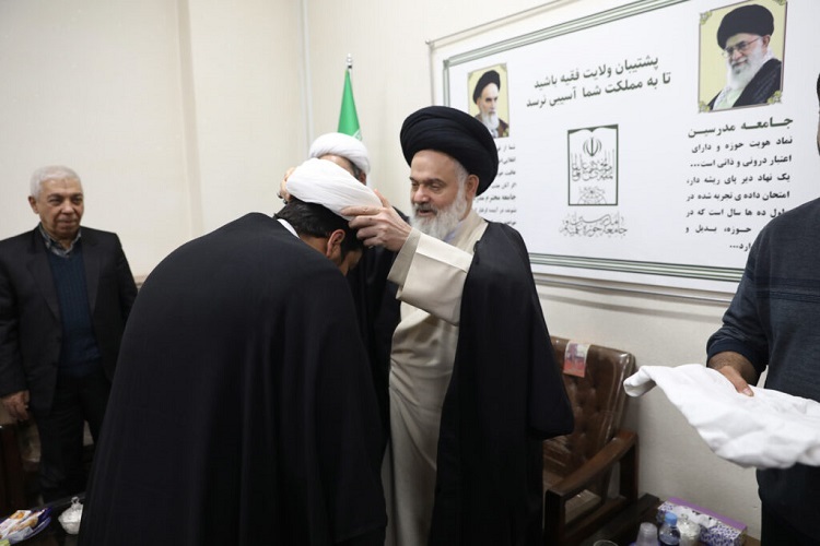 ارسال/ ذات طلبگی مسئولیت‌پذیری است