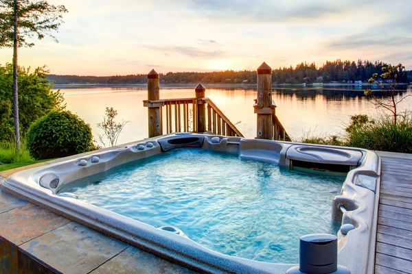 جکوزی ایرانی یا خارجی؟ کدام گزینه بهتر است؟