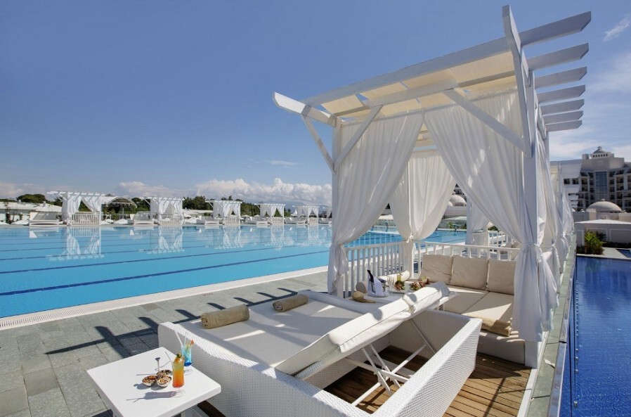 رزرو هتل تایتانیک آنتالیا در تعطیلات زمستان