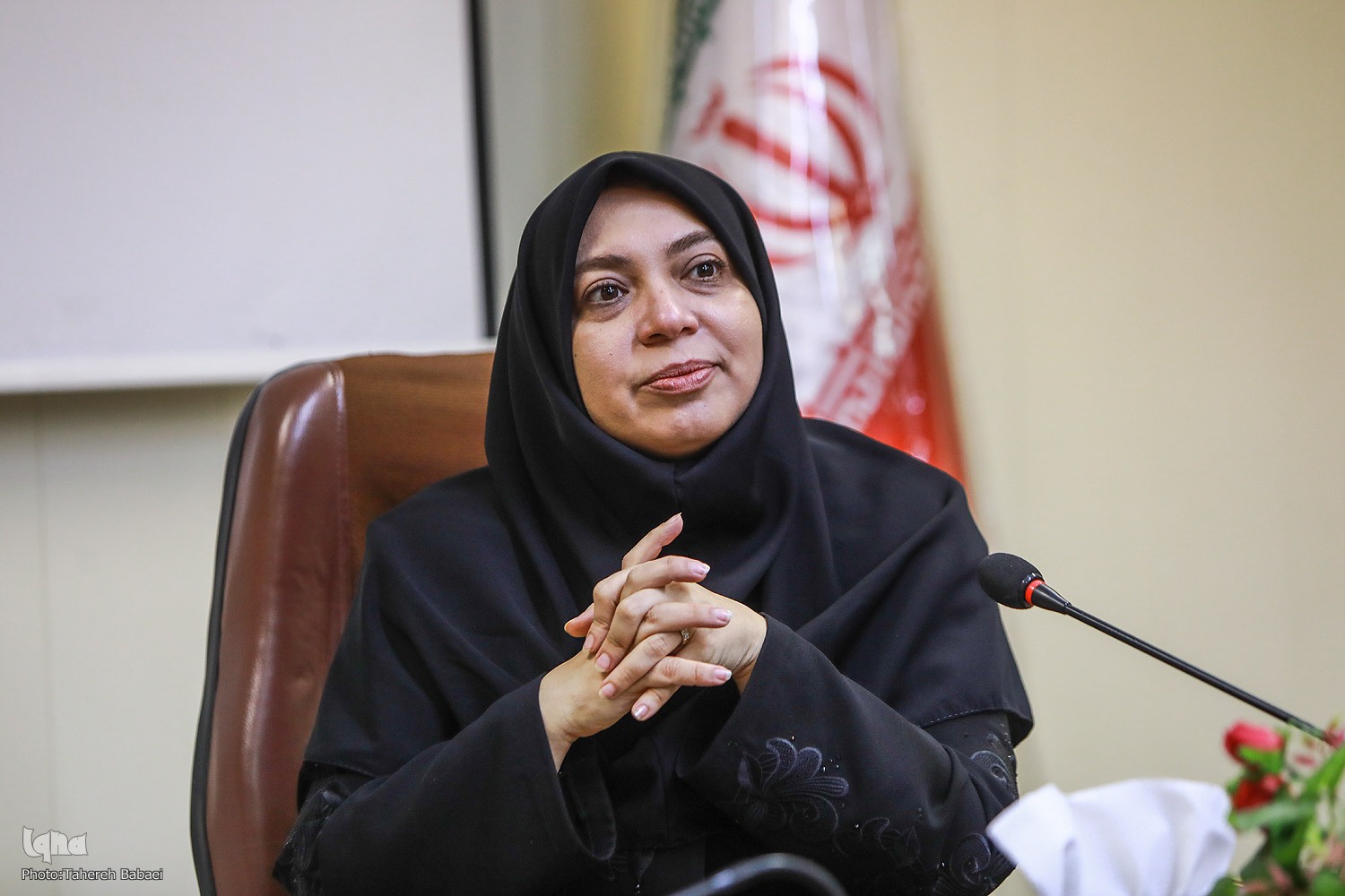 لیلا آزادبخت، استاد تمام دانشگاه علوم پزشکی تهران