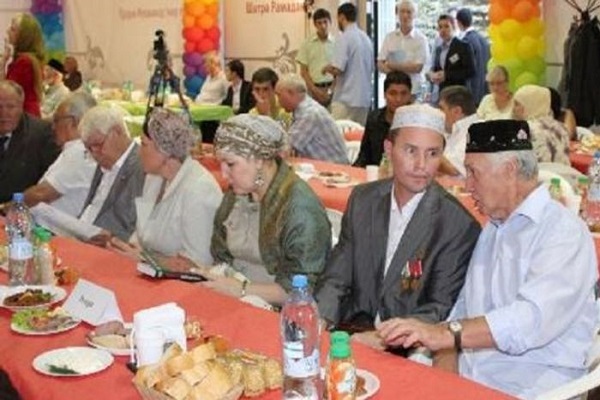 خیمه رمضان؛ سنت هرساله ماه رمضان در روسیه