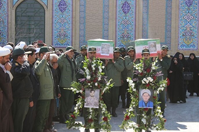 عکس | تشییع پیکرهای مطهر شهدای حادثه تروریستی سراوان در زابل