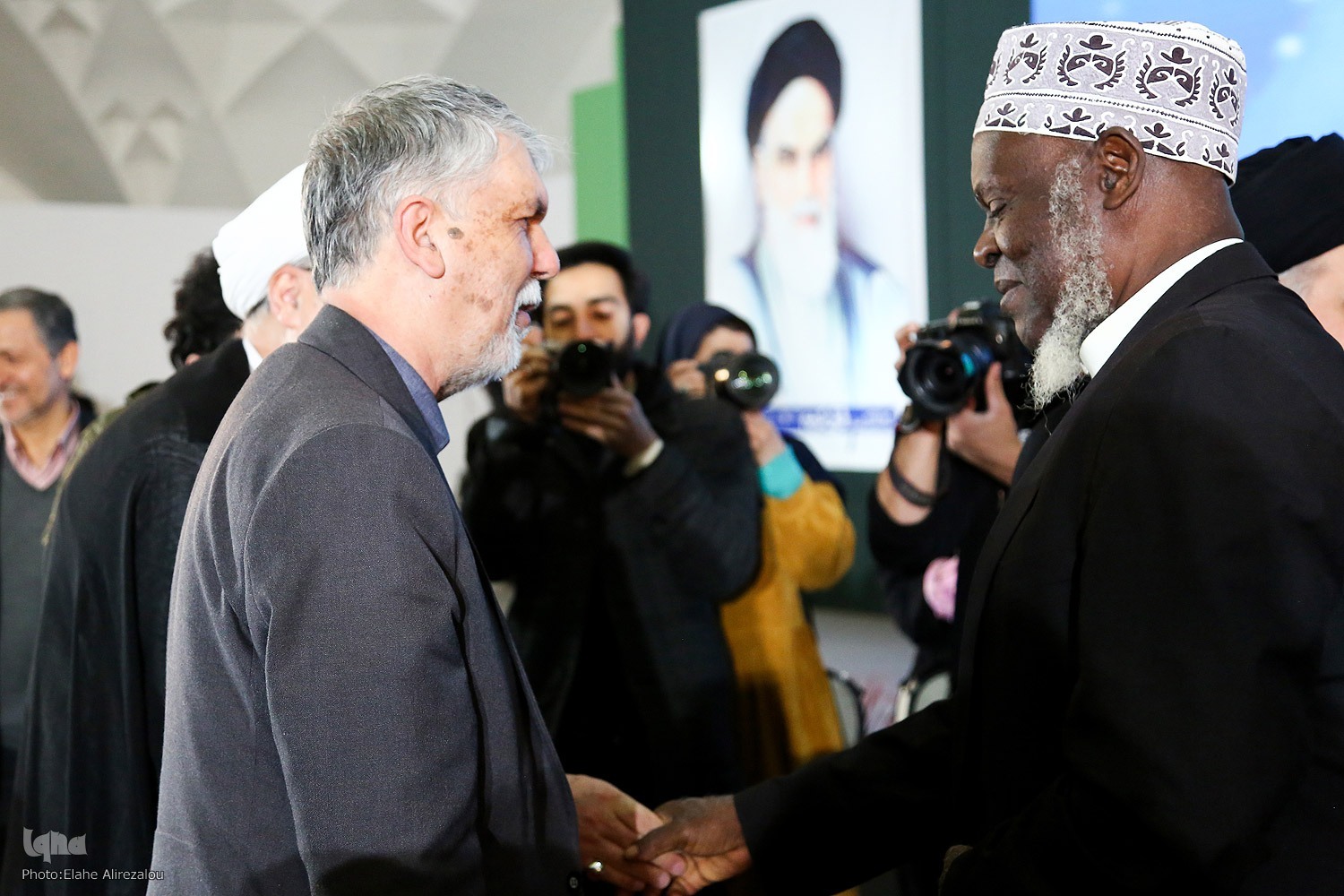 اتفاقات افتتاحیه و اولین شب نمایشگاه قرآن + عکس