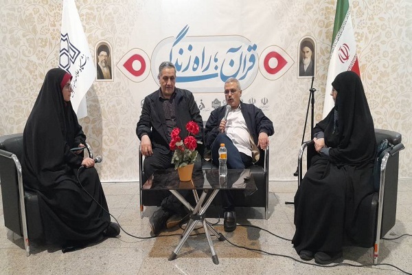 مفاهیم قرآنی را مستقیم به کودکان آموزش دهیم یا با داستان؟