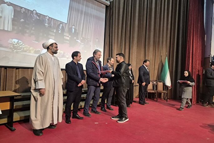 سیزدهمین دوره مناظرات دانشجویی در کردستان به کار خود پایان داد