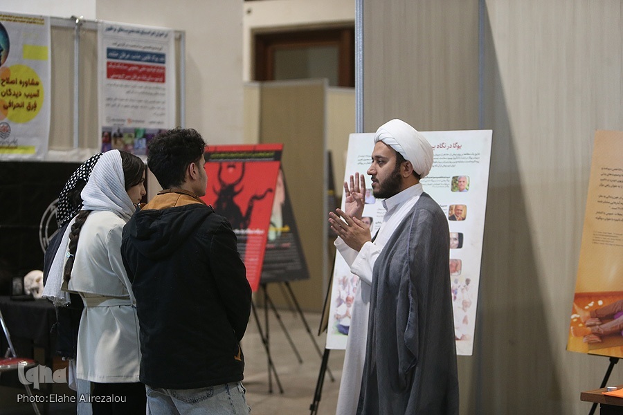 بخش مؤسسات قرآنی مردمنهاد با 30 غرفه در نمایشگاه قرآن بخش مؤسسات قرآنی مردمنهاد با 30 غرفه در نمایشگاه قرآن