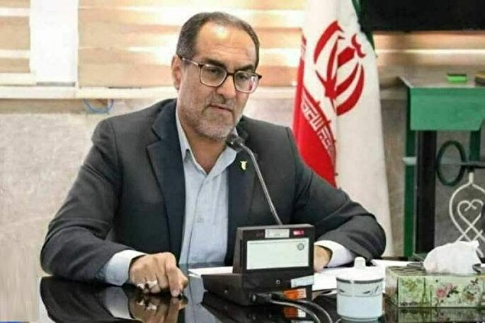 شهدا مظهر وفاق، مقاومت و همدلی هستند