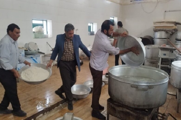 راه‌اندازی اطعام مهدوی در مرکز نیکوکاری‌ دارالمهدی(عج) بافق
