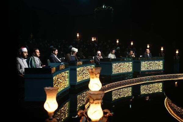 رقابت پنج قاری در چهاردهمین دوره جایزه تلاوت «العمید» در عراق +  عکس