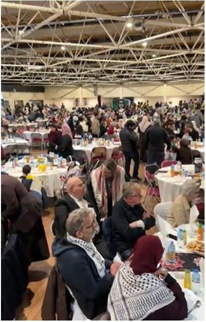 برگزاری تجمع رمضانی حمایت از فلسطین در انگلستان + عکس