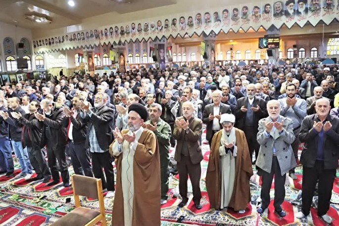 عکس | نماز جمعه ساری