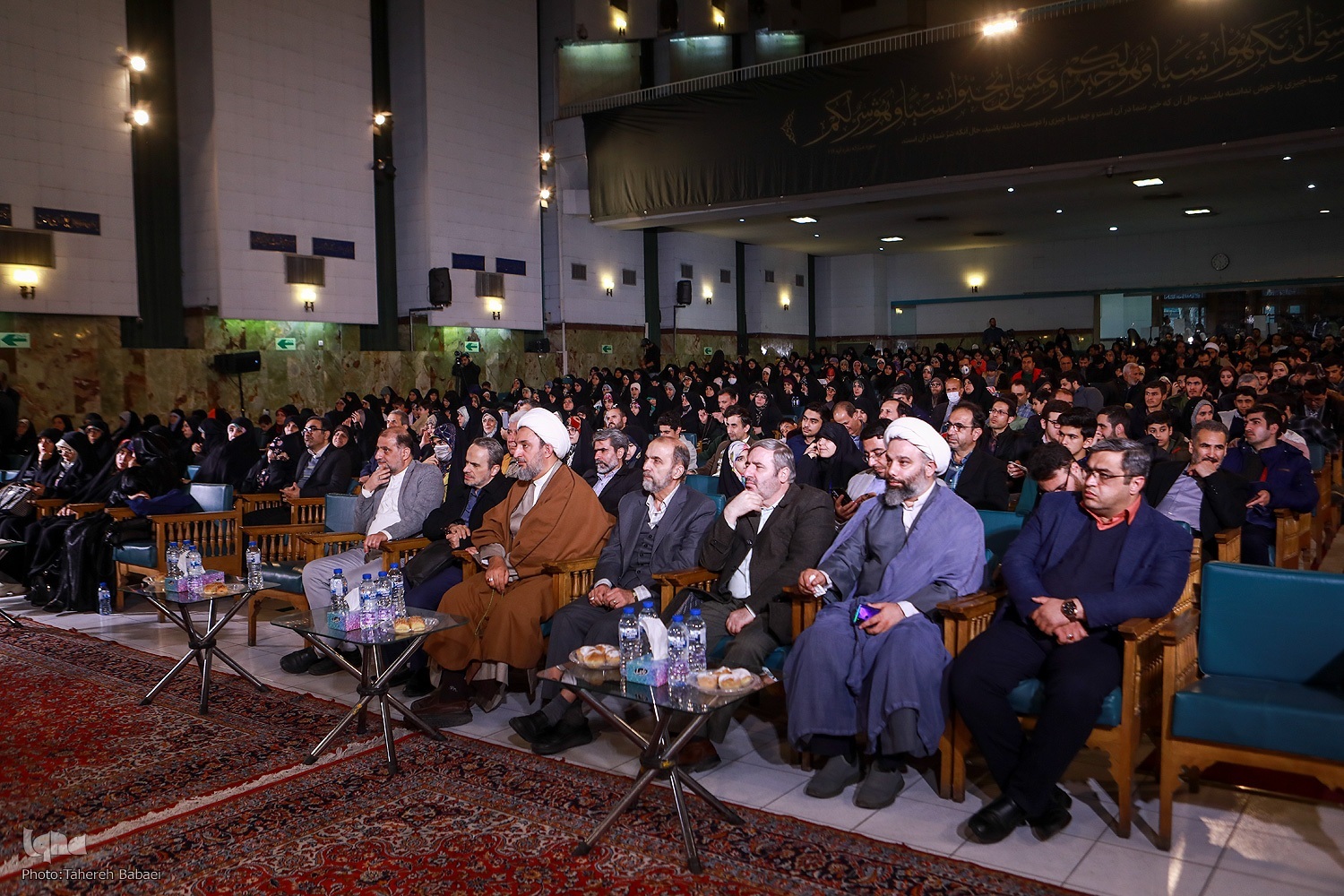 ائتلاف در برابر جبهه استکبار نیاز به سلاح قرآن دارد