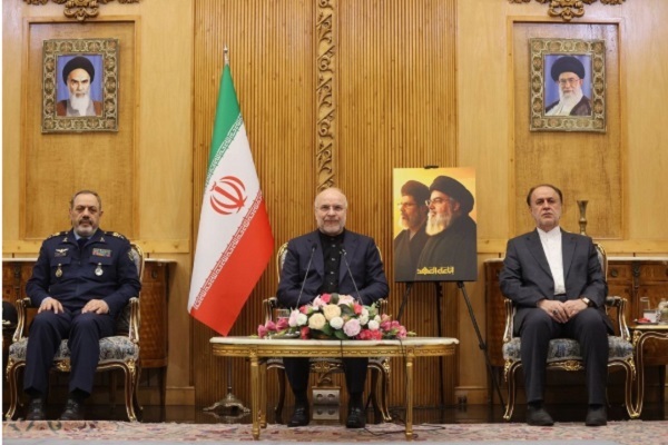 قالیباف پیش از عزیمت به لبنان قالیباف پیش از عزیمت به لبنان