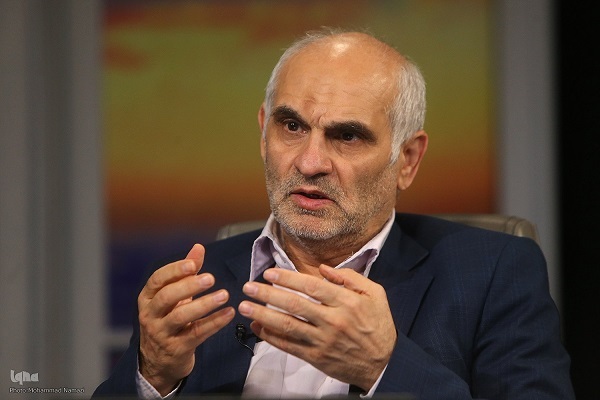 اهالی رسانه امام زمان(عج) را حاضر و ناظر به برنامه‌سازی خود بدانند