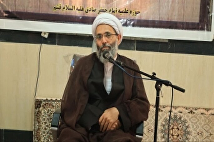 نگرش انسان به جهان ملاک ارزش او است