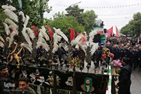 عکس | اجتماع صادقیون و تشییع پیکر شهید دوران دفاع مقدس در مشهد