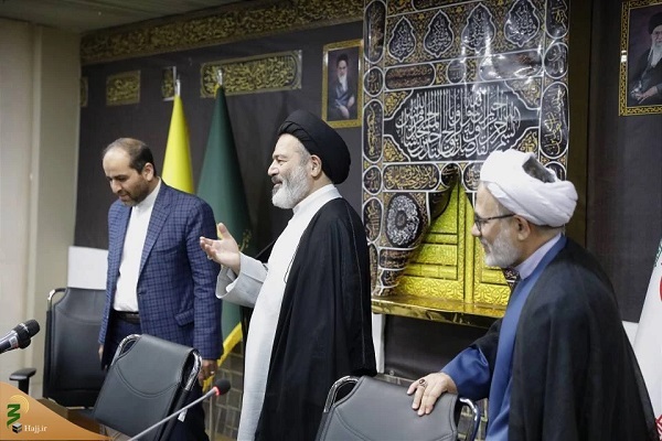 «کربلاء؛ طریق الأقصی»، شعار اربعین سال 1403