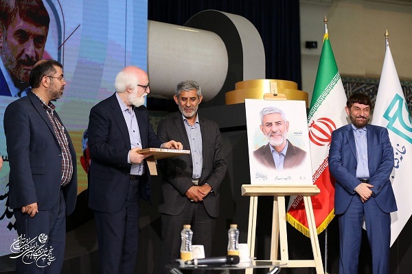 «حمید حسام» در معرفی انسان متعالی گام برداشته است «حمید حسام» در معرفی انسان متعالی گام برداشته است