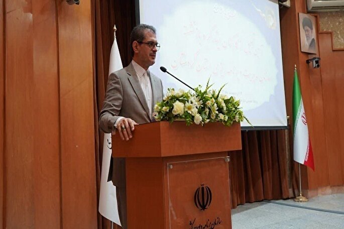 شناساندن علما و مفاخر معنوی از تکالیف جدی مسئولان است