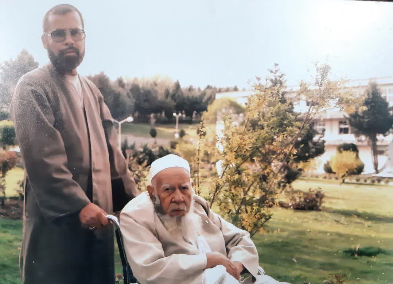 تلنگری به خاطرهسرایان درباره بزرگان دین تلنگری به خاطرهسرایان درباره بزرگان دین