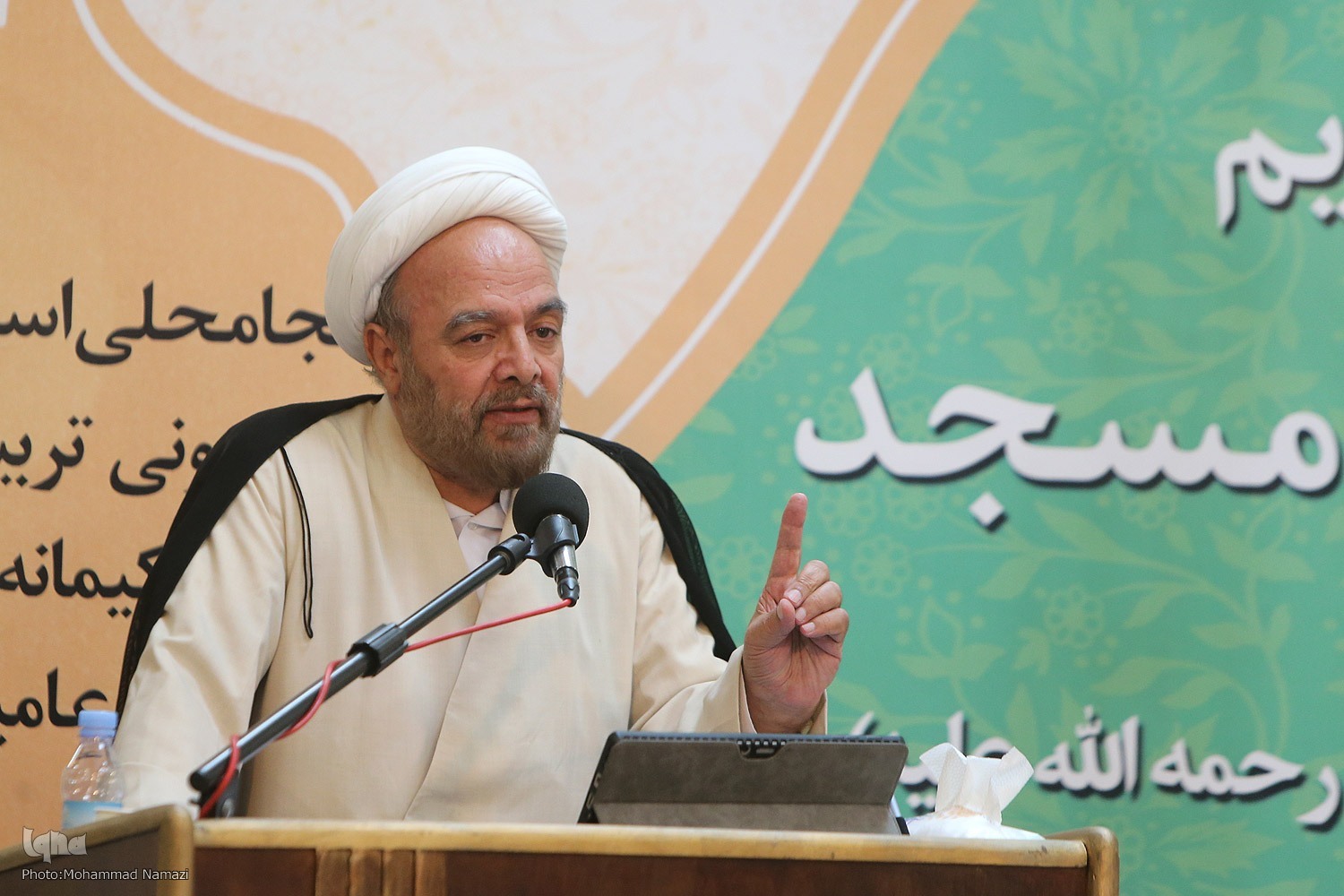 عبدالعلی توجهی عبدالعلی توجهی