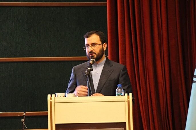 رسالت رسانه‌ها در این دنیای مدرن، دشوار و پیچیده است