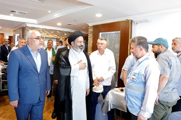 بازدید سرپرست حجاج ایرانی از هتل محل اسکان زائران در مدینه + عکس