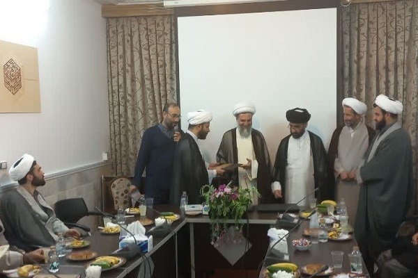 ارسال/ مراسم تجلیل از پژوهشگران برتر مرکز تفسیر صادقین(ع) برگزار شد