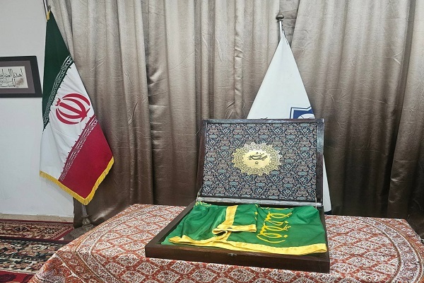 همکاری آستان قدس رضوی و بنیاد قرآنی مالزی برای چاپ قرآن همکاری آستان قدس رضوی و بنیاد قرآنی مالزی برای چاپ قرآن