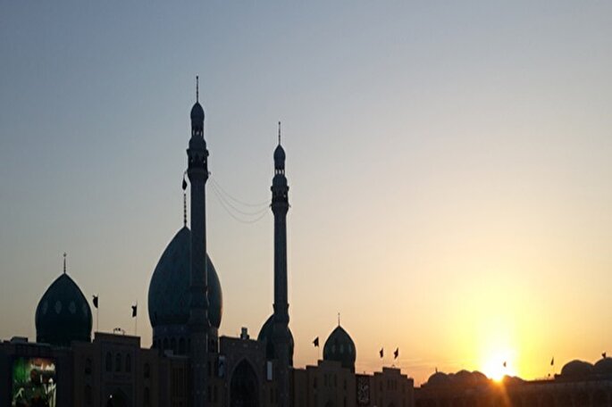 فیلم | تشییع پیکر شهدای خدمت در غروب غم‌انگیز مسجد مقدس جمکران