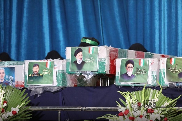 بازتاب مراسم تشییع شهدای راه خدمت در رسانههای جهان بازتاب مراسم تشییع شهدای راه خدمت در رسانههای جهان