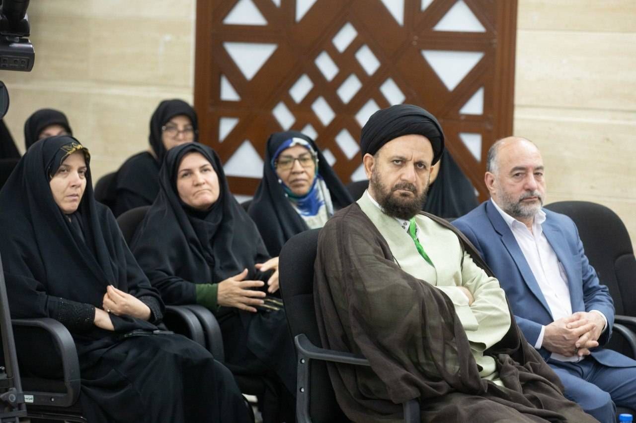 همایش «حج در نگاه رهبری» در مکه برگزار شد همایش «حج در نگاه رهبری» در مکه برگزار شد