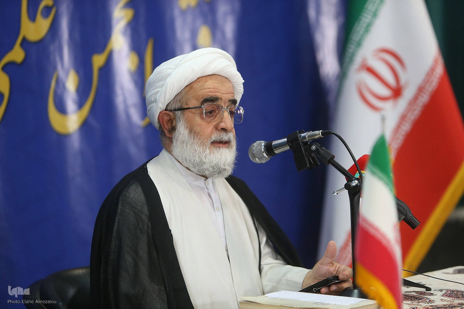 ریاست علوم برای فلسفه است، نه عرفان ریاست علوم برای فلسفه است، نه عرفان