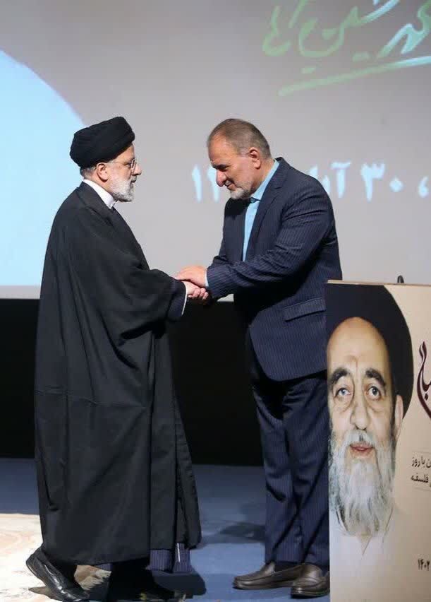 آیت‌الله رئیسی؛ دادرسی عدالت‌پیشه و ارادتمند به ساحت قرآن + صوت