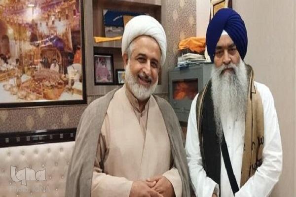 دیدار نماینده المصطفی در هند با رهبر سیک های هندوستان
