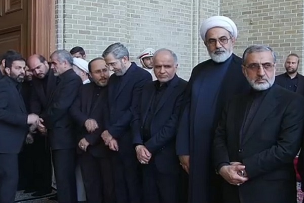 آغاز مراسم بزرگداشت شهدای خدمت در مدرسه عالی شهید مطهری آغاز مراسم بزرگداشت شهدای خدمت در مدرسه عالی شهید مطهری