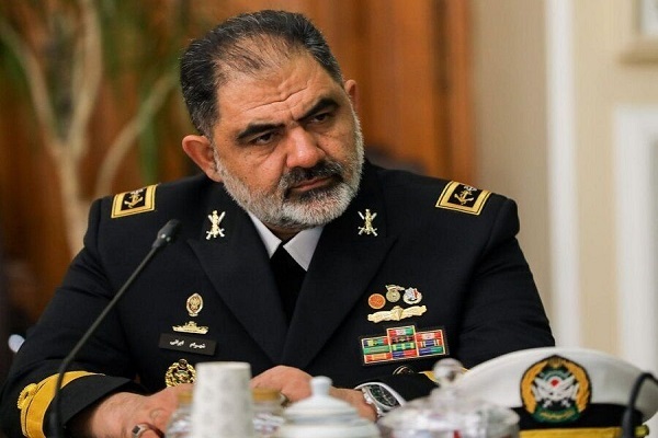 امیر دریادار شهرام ایرانی، فرمانده نیروی دریایی ارتش
