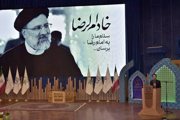 پایانِ بخش آوایی جشنواره قرآنی وزارت بهداشت / فراگیرتر شدن سفره قرآن در خانواده نظام سلامت + عکس