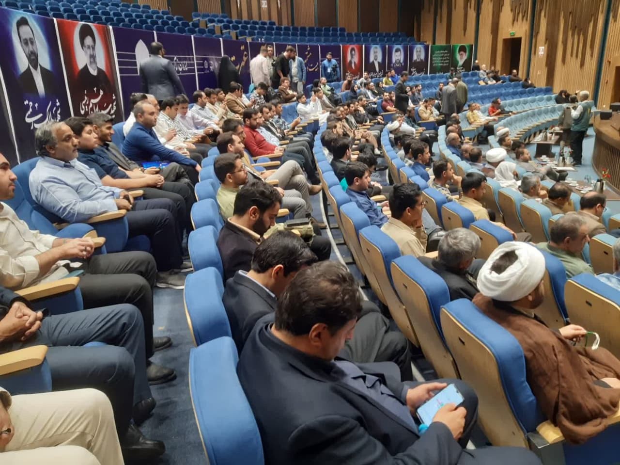 فراگیرتر شدن سفره قرآن در خانواده نظام سلامت + عکس