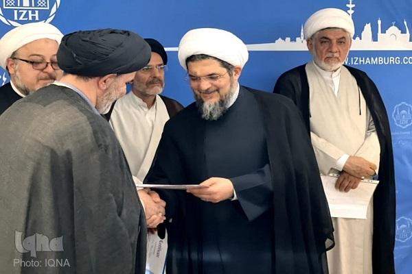 نخستین سمینار عاشورا ویژه روحانیون در هامبورگ برگزار شد نخستین سمینار عاشورا ویژه روحانیون در هامبورگ برگزار شد