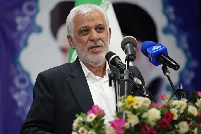 مردم برای حضور در پای صندوق رأی مبلغ باشند