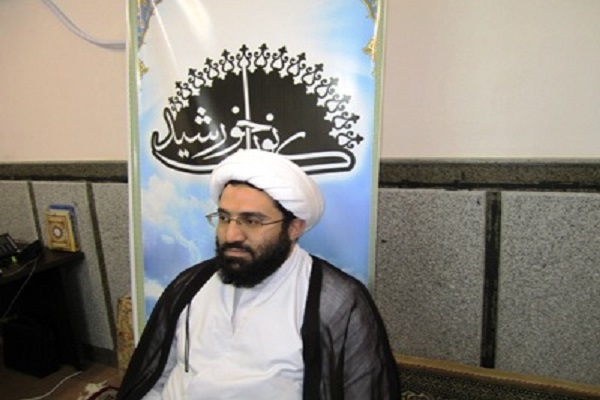 تفکر وهابی مهمترین مانع در محوریت غدیر برای وحدت است