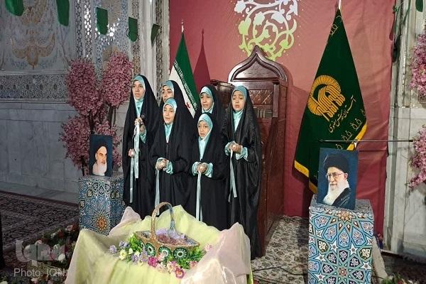 مسابقه حفظ خطبه غدیر در حرم مطهر رضوی برگزار شد