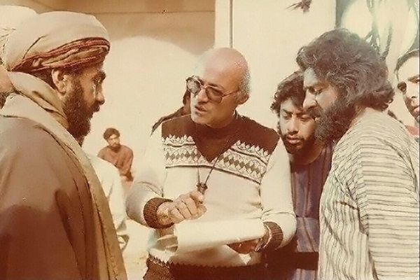 در حال تکمیل