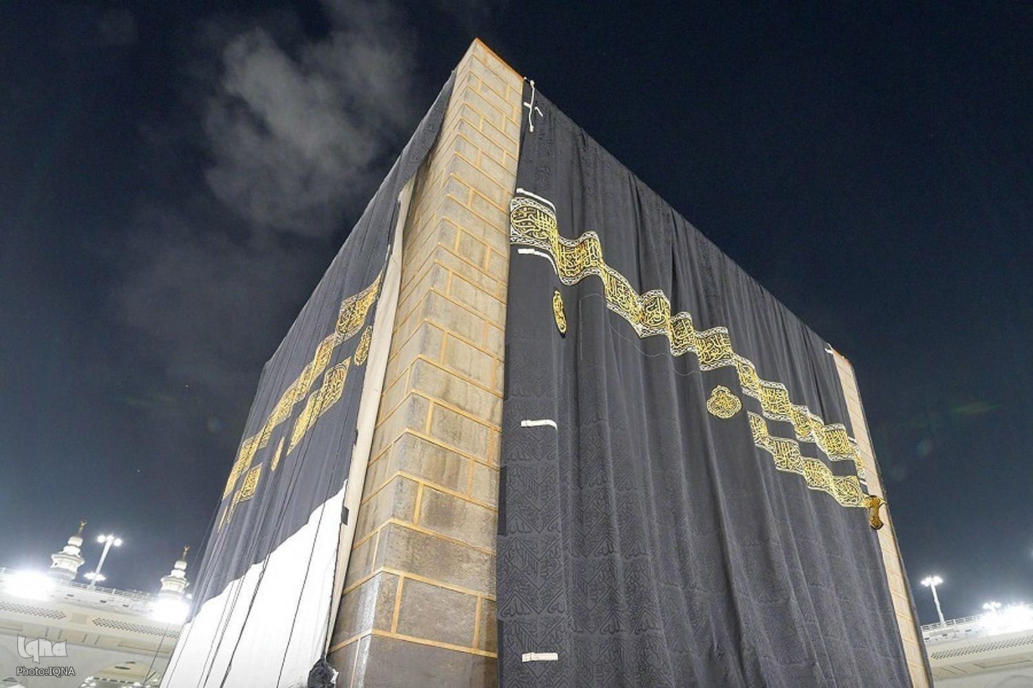 جمعه**** هفته‌ای به رنگ عاشورا