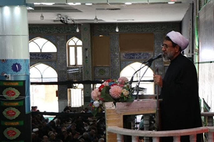 واگذاری مسئولیت‌ها براساس ارزش‌های نظام باشد