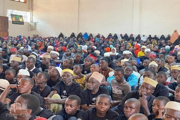 مسلمانان تانزانیا مراسم عزای امام حسین (ع) را اقامه کردند