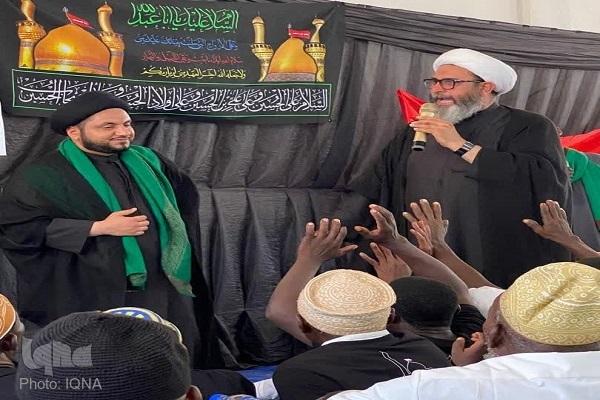 مسلمانان تانزانیا مراسم عزای امام حسین (ع) را اقامه کردند
