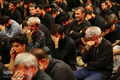 فیلم | چرا اشک بر امام حسین(ع) ارزشمند است