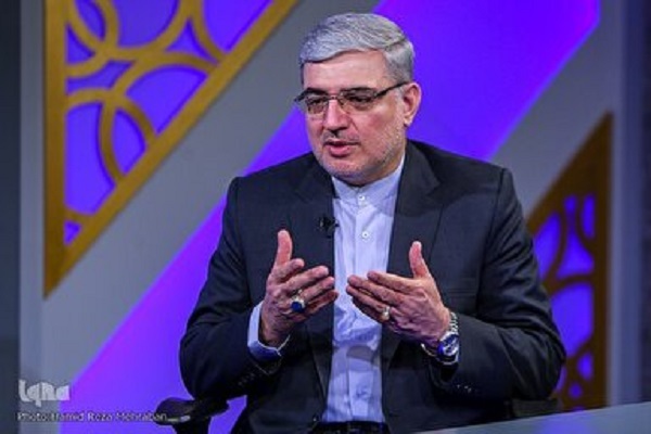 بانیان حسینیه‌ها از قاریان برای تلاوت قرآن در مجالس عزا دعوت کنند + فیلم